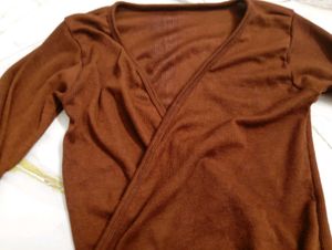 long sleeves top