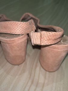 Lavie Pinkish Peach Limited Edition Heels