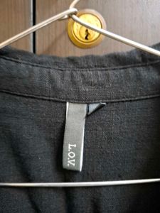 Westside Lov Size S:Black Linen Button-Up Shirt