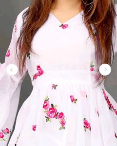 White floral bell sleeve dress