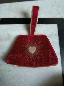 Luxury Red Velvet Heart Clutch - Gold Detailing