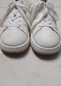 White Casual Lace-Up Sneakers | Comfortable Daily