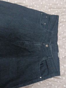 Black Denim Jean With Very Smooth Stuff