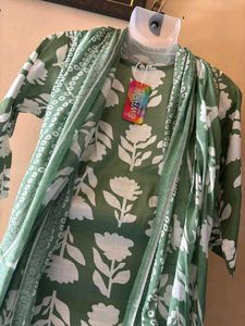Green Floral Kurta Set
