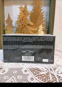 Chanel No. 5 The Soaps Set