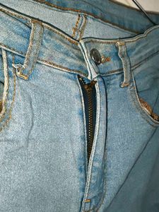 Light Wash Wide Leg Jeans for women