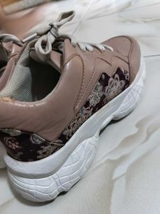 Pink Fashion Sneakers