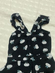 Chic Black Floral Jumpsuit