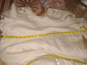 Elegant Cream Embroidered Kurta