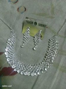 Sparkling Rhinestone Choker and Earring Set