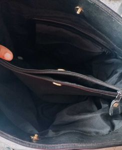 Chic Black Faux Leather Tote Bag