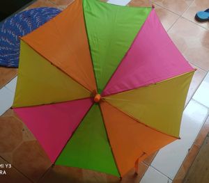 3 Umbrellas