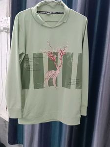 Stylish Graphic Print T-Shirt
