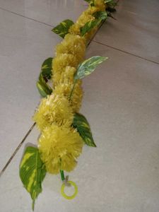 Vibrant Yellow Flower Garland