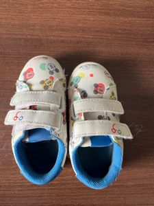 Adorable Mickey Mouse Sneakers for Toddlers