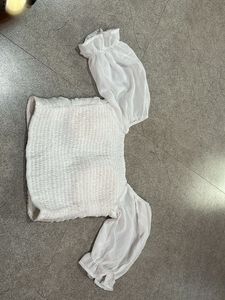 White Puff Sleeve Crop Top