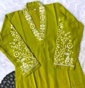 Embroidered Kurta And Bottom Set