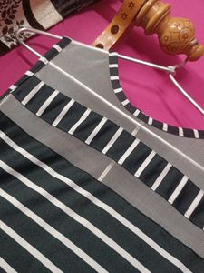 Chic Navy &amp; White Striped Dress