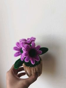 Cute Pipe Cleaner Flower Pot