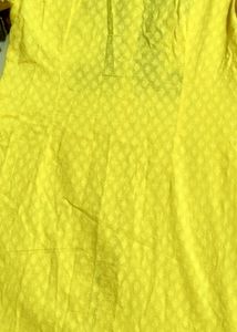Embroidered Kurta M Size