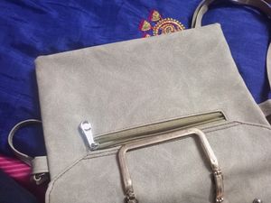Beutiful Cream Siling Bag