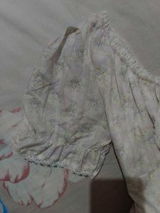 Charming Floral Print Puff Sleeve Dress