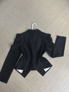 Chic Black Blazer with Puff Sleeves