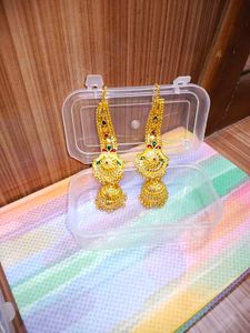 Exquisite Gold Tone Jhumka Earrings