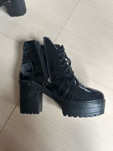 Stylish Black Patent Lace-Up Ankle Boots