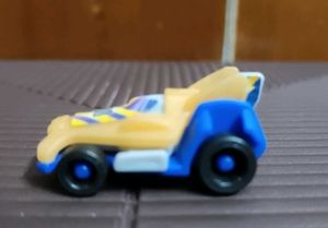 4 kinderjoy vehicle toys