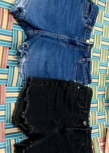 Black &amp; blue Denim Frayed Shorts