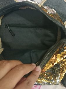 Women's Stylish Back Bag
