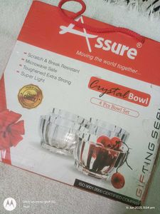 sealed 4 glass bowl set medium size