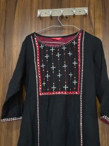 Embroidered Black Kurta