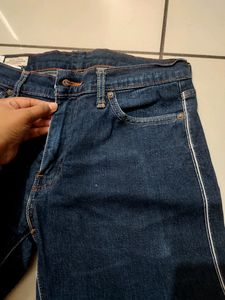 Levi's Branded Men Jeans At Lowest Price