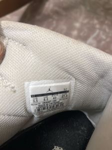 Air Jordan 1 Mid White