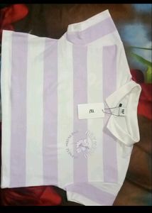 Y&amp;F Tshirt
