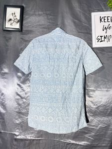 H&amp;M Men's Blue Patterned Short Sleeve Shirt