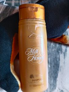 Combo For 1 Shampoo And 2 Conditioner