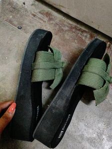 Form Flip-flops
