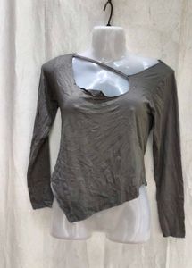 Chic Cut-Out Long Sleeve Top