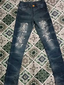 Stylish Ripped Jeans