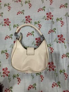 Cute Cream Bow Hobo Bag