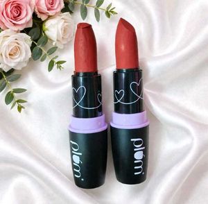 Pack of 4 Plum Matte bullet and liquid Lipstick