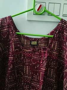 Elegant Maroon Printed maxi dress