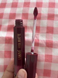 Lakme Hya Matte Lipstick