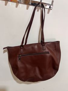 Caprese brown handbag