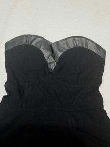 Chic Black Strapless Mini Dress