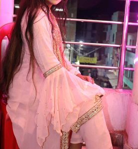 Elegant Pink Kurta Set