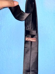 Classic Black Tie